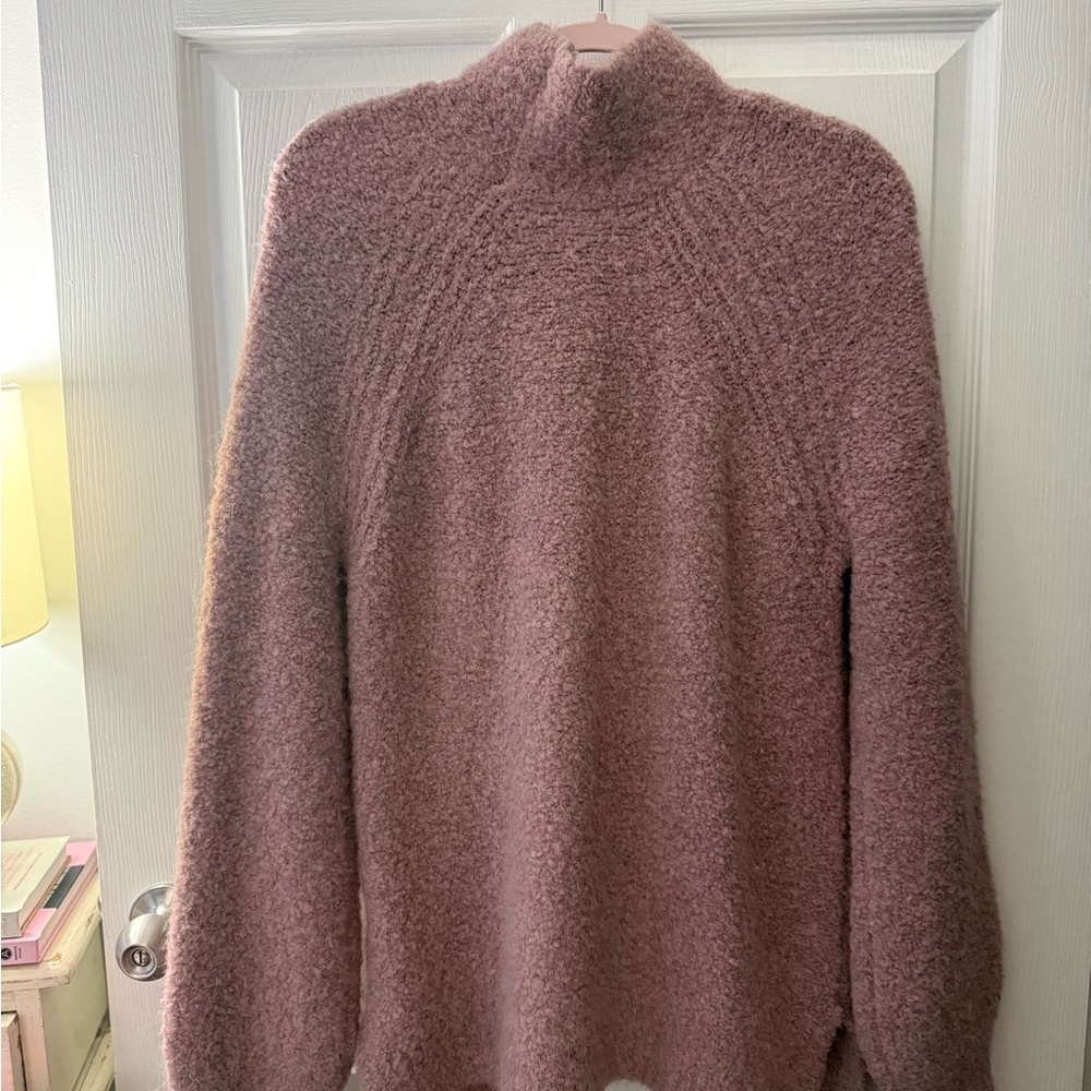 GAP Cozy Pink Women's Sweater